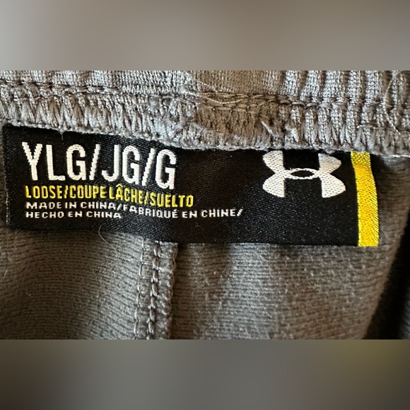 Under Armour Sweatpants - Loose fit Boys Size Large - Picture 10 of 10